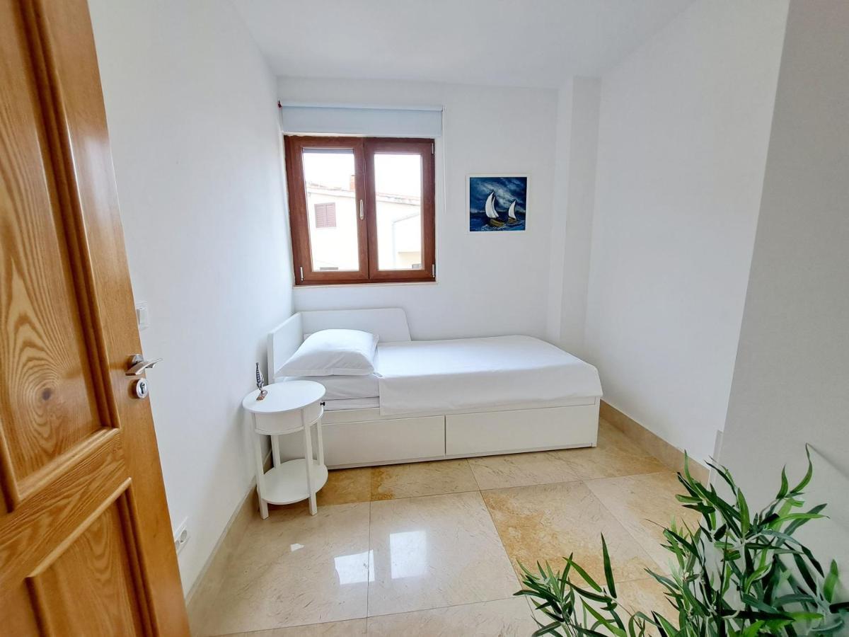 Apartment Carica Slatine Luaran gambar